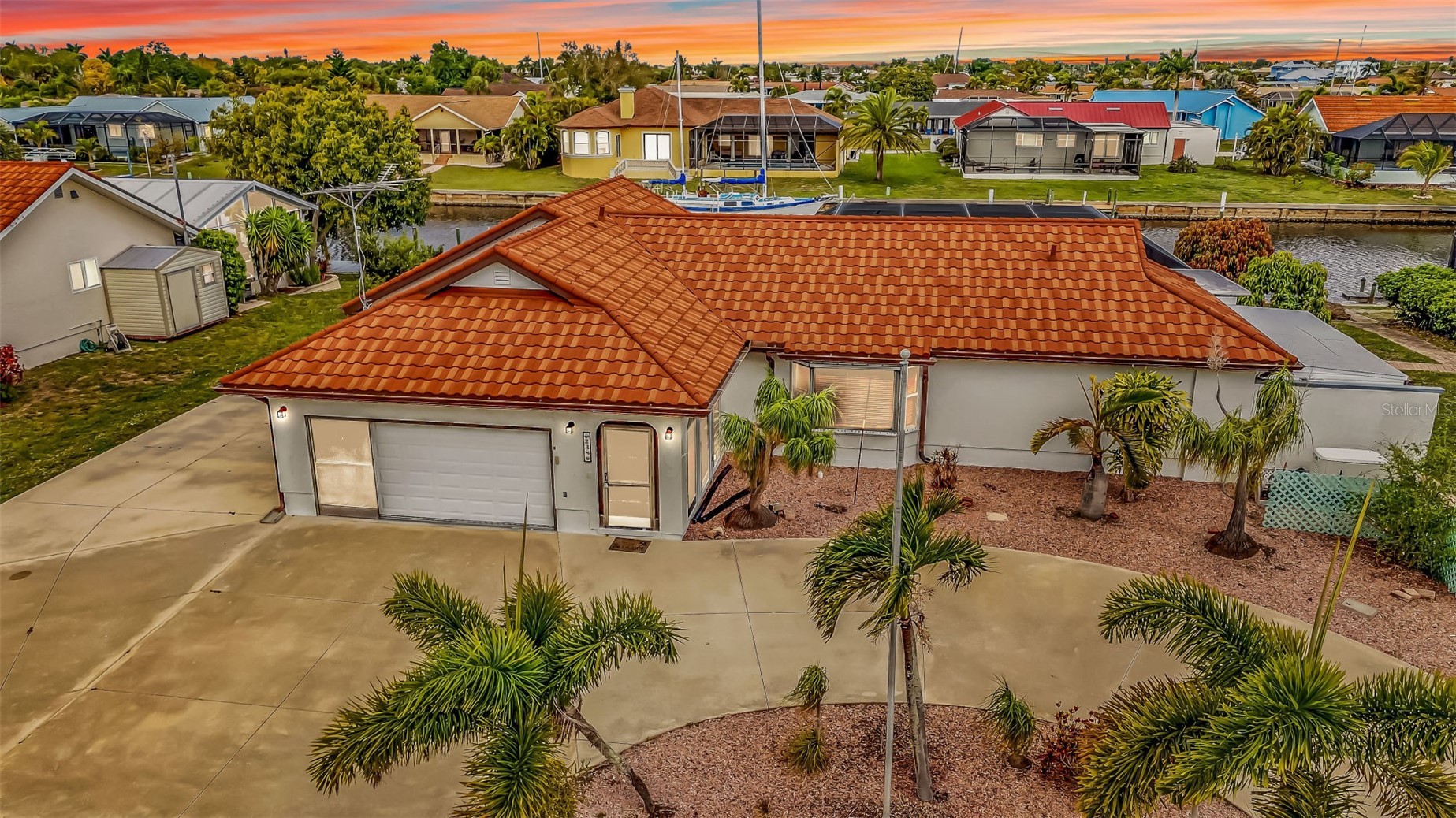 238 FRY TERRACE SE