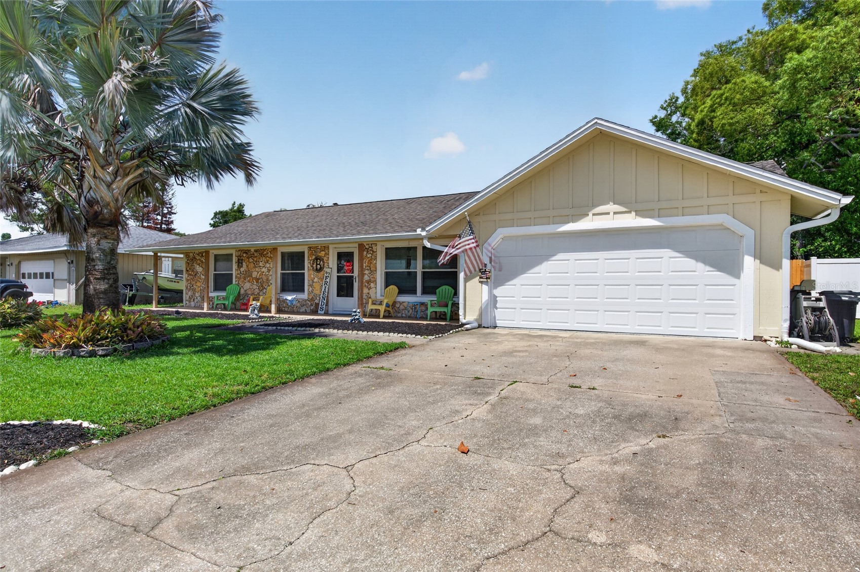 222 PINEROCK PLACE