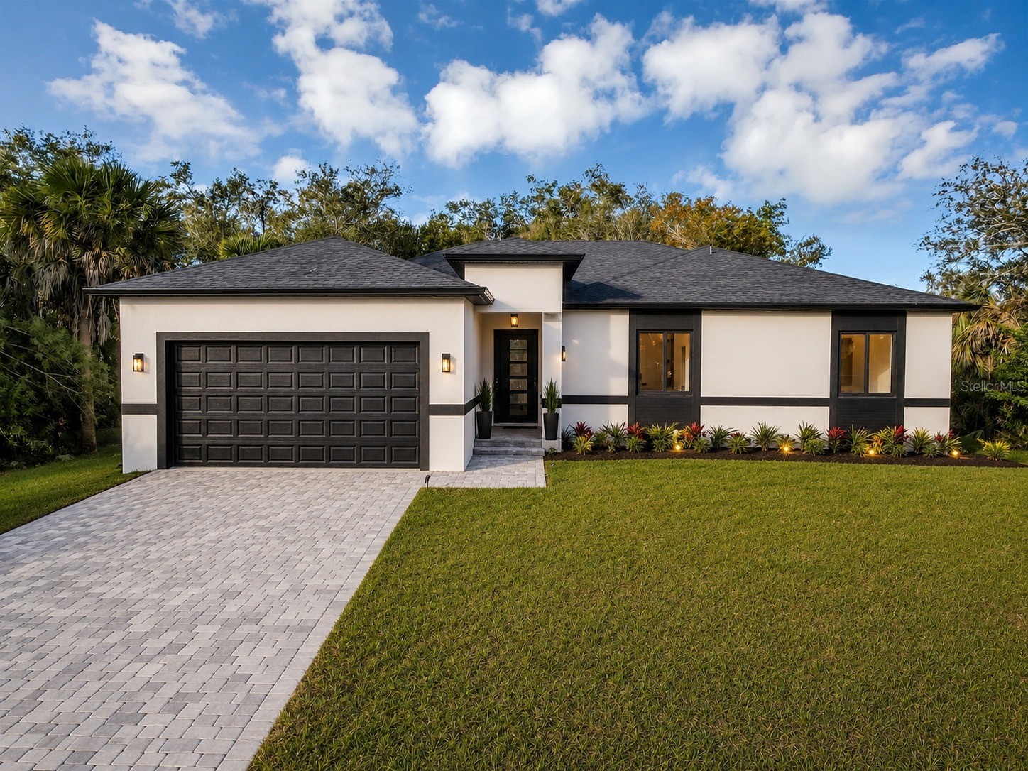 493 SYCAMORE