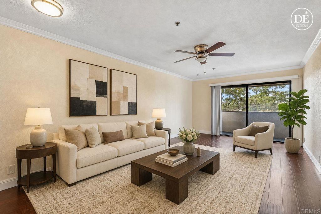 4041 Oakcrest Drive 303