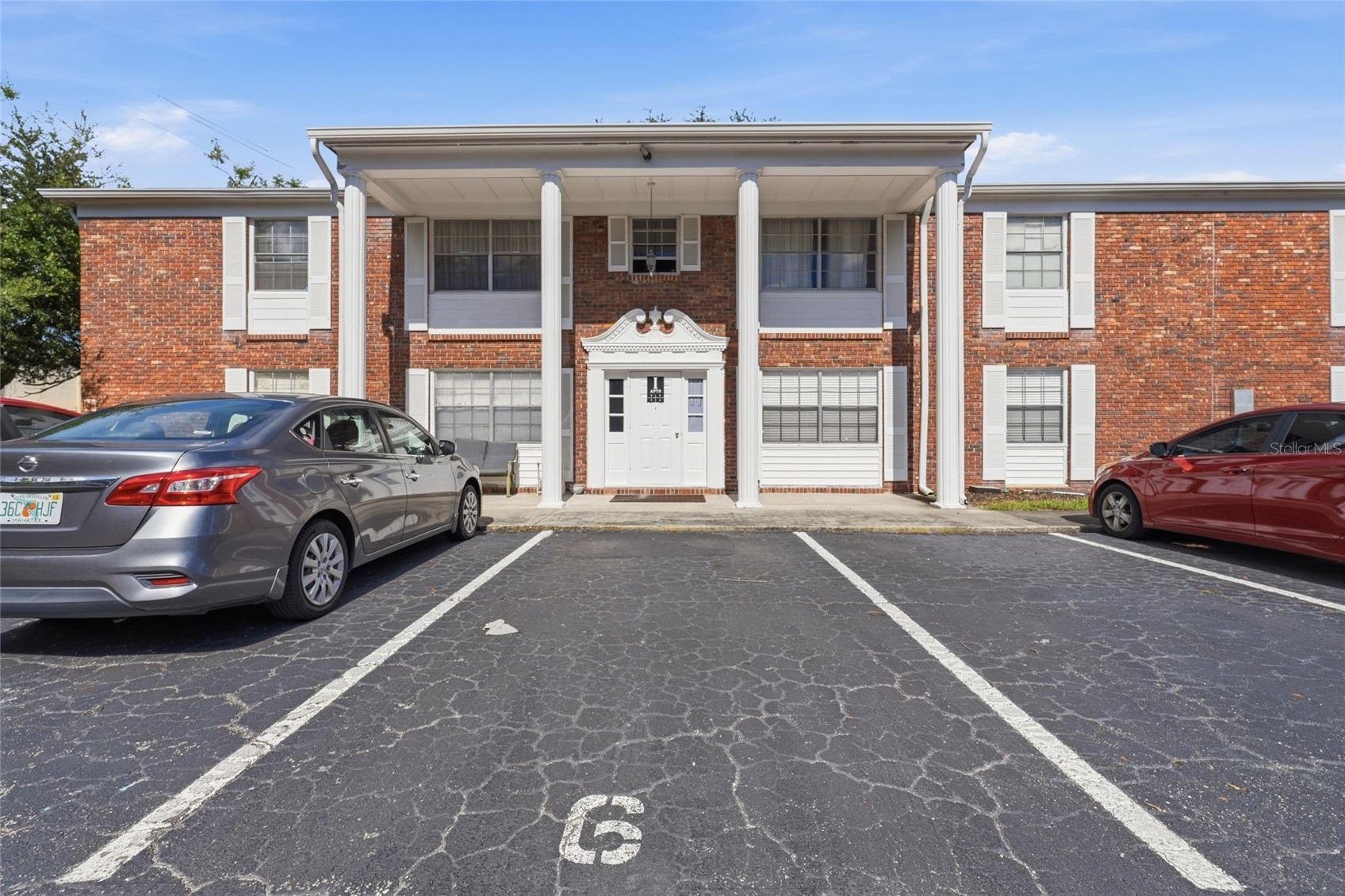 4507 9TH STREET W I8