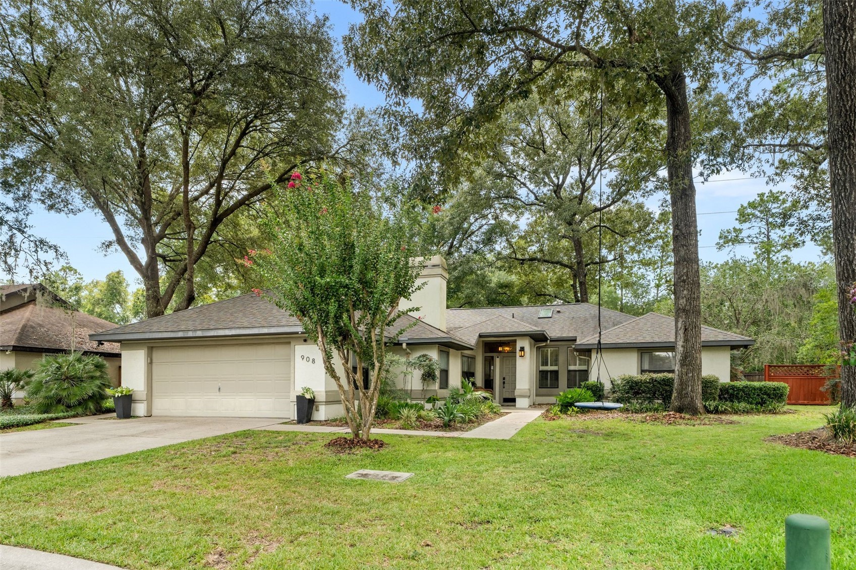 908 SW 82ND TERRACE
