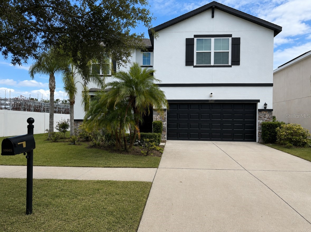10605 AVIAN FORREST DR