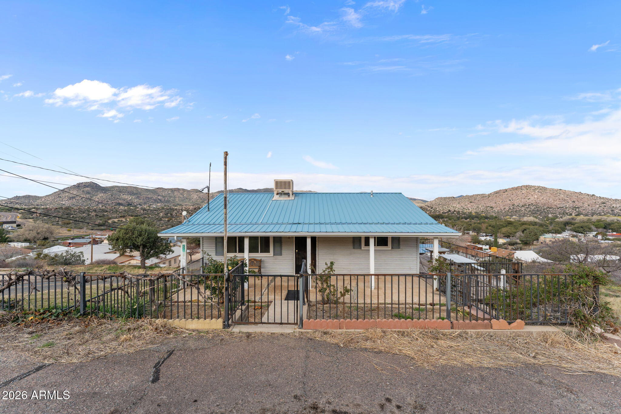 22876 S Crest, Yarnell, AZ 85362