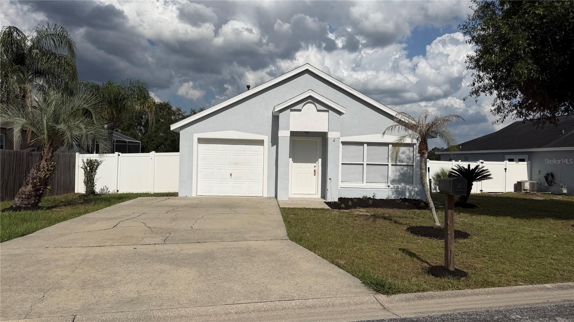 3752 DARTFORD DRIVE