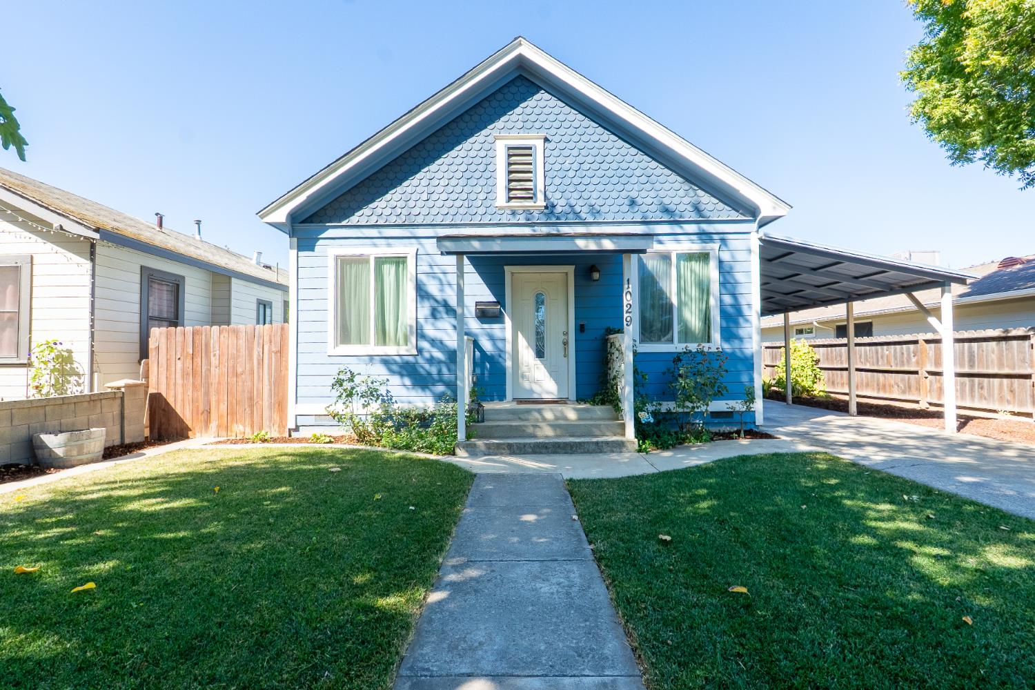 1029 Q St., Newman, CA 95360