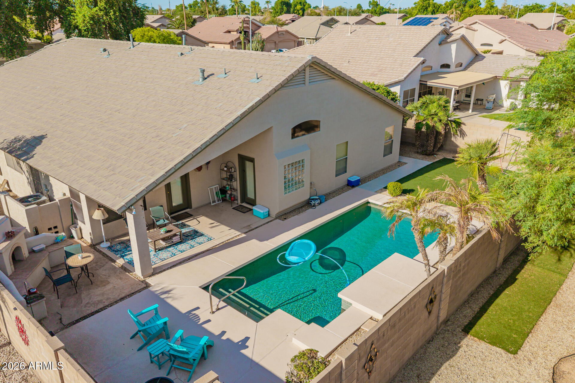 2152 E KEMPTON Road, Chandler, AZ 85225