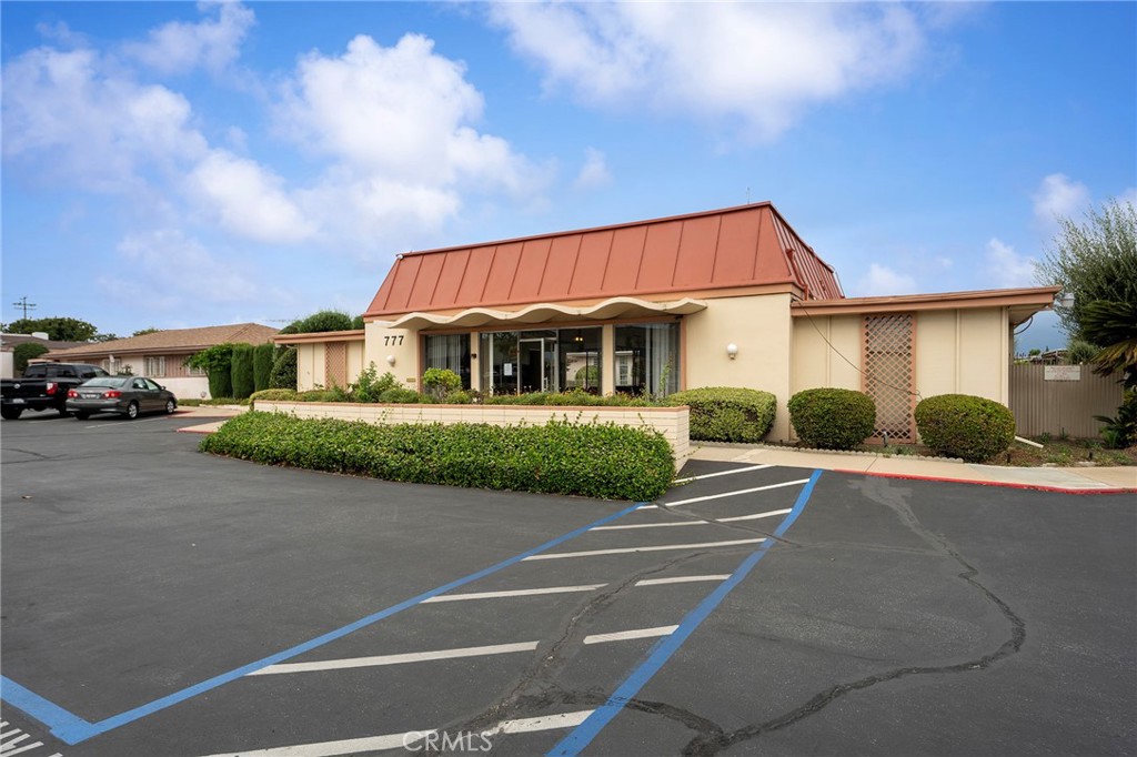 777 E Valley 107