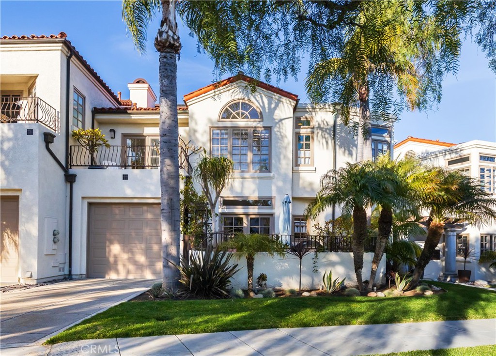 24421 Santa Clara Avenue