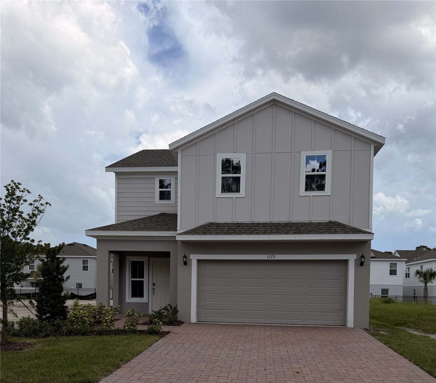 1170 MAJESTY PALM CIRCLE