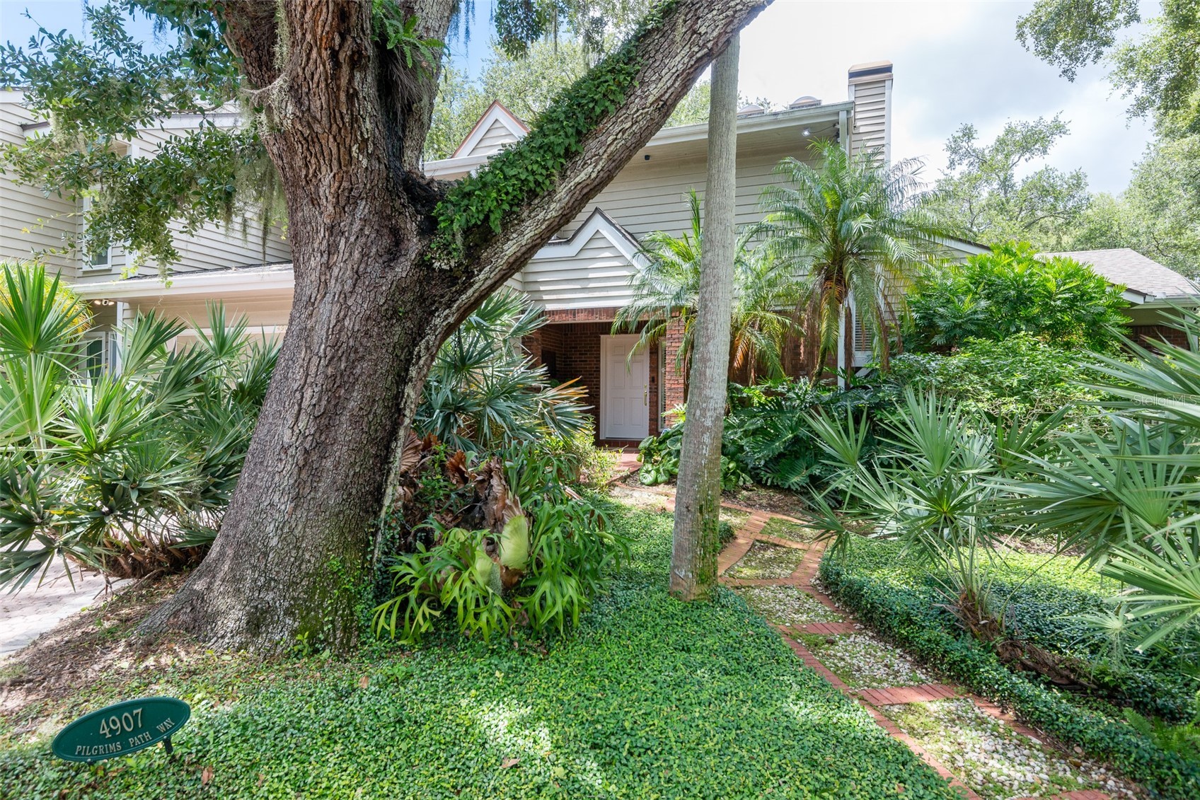 4907 PILGRIMS PATH WAY