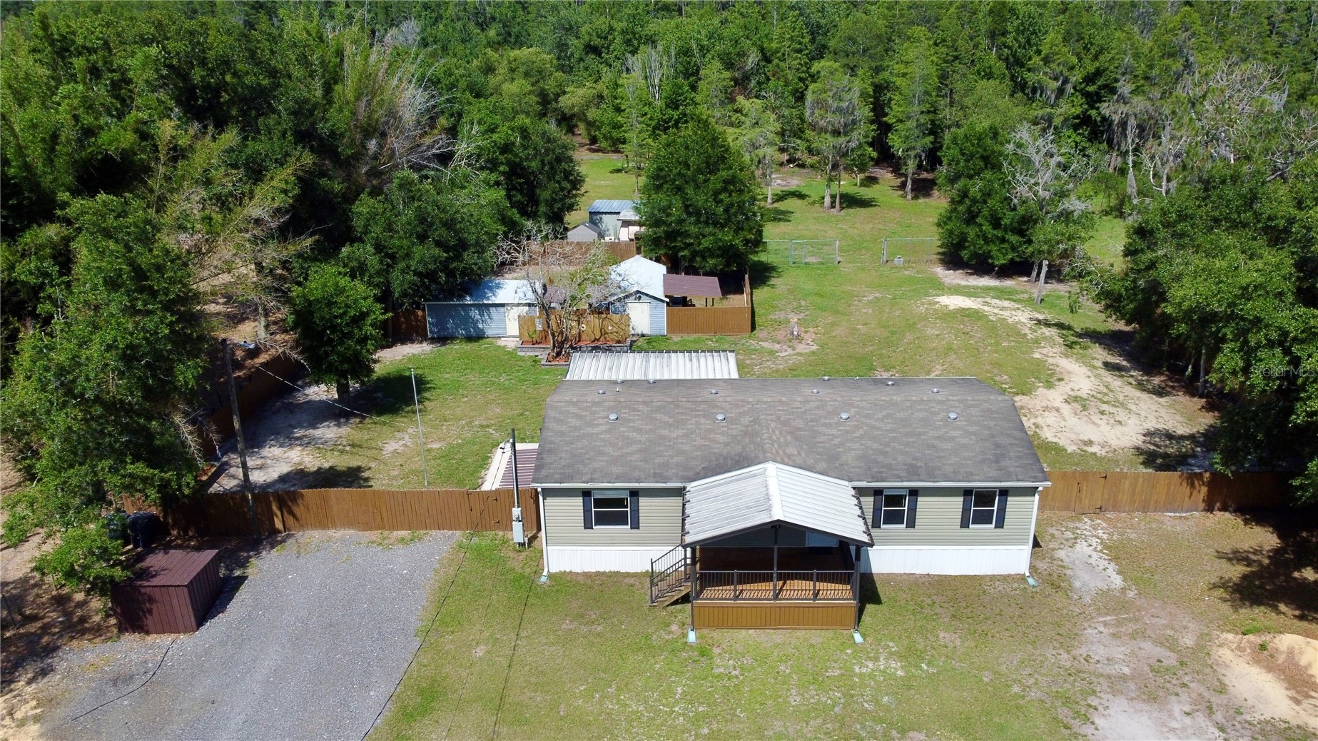 136 CREEKWOOD RUN