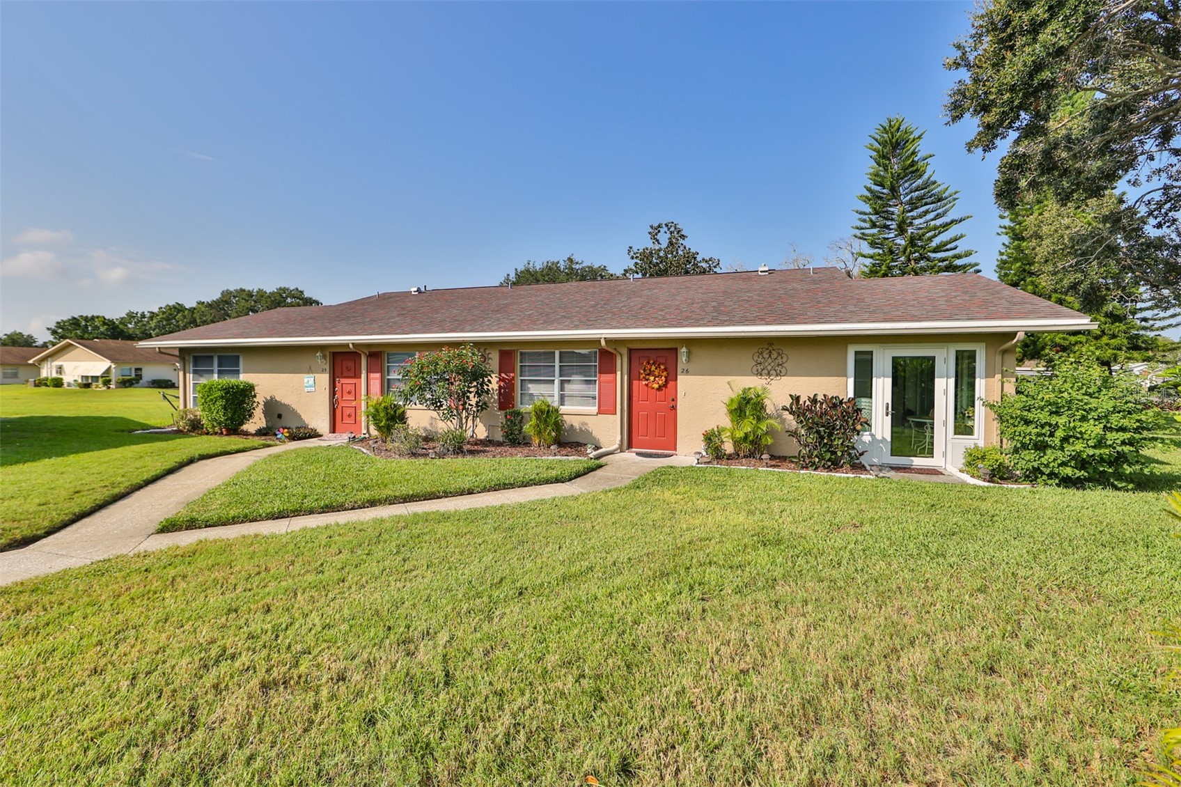 1904 CANTERBURY LANE 26