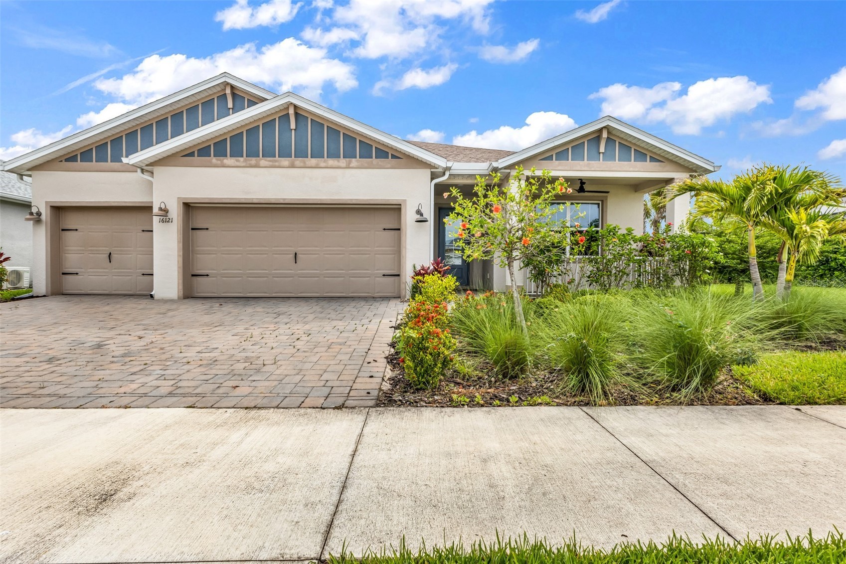 16121 LOTUS WAY