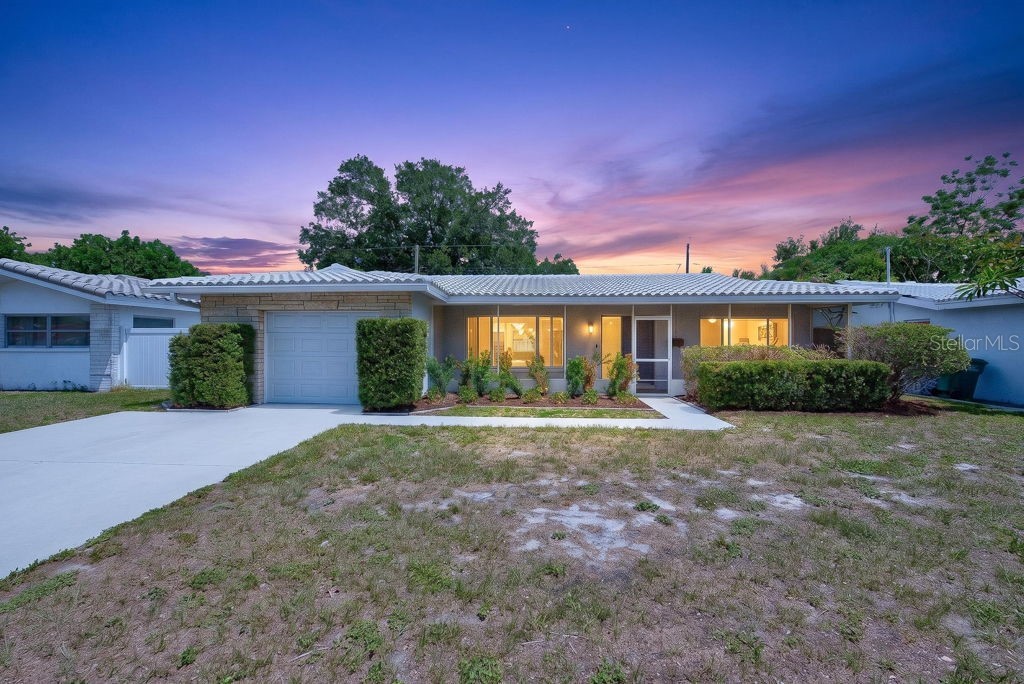 2159 GREENBRIAR BOULEVARD
