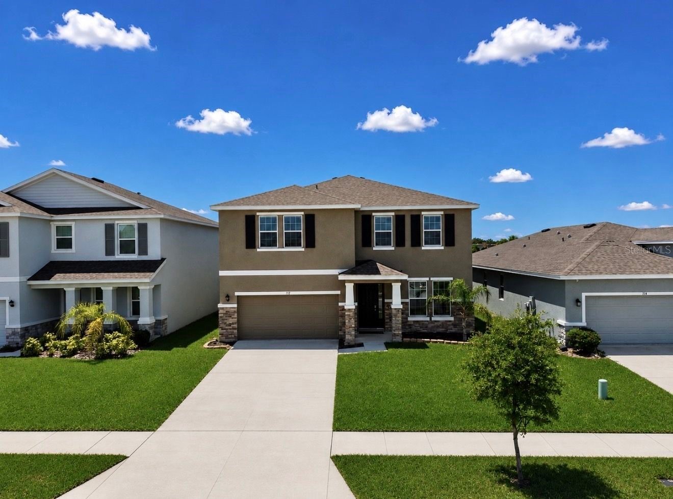 172 MANGROVE MANOR DRIVE