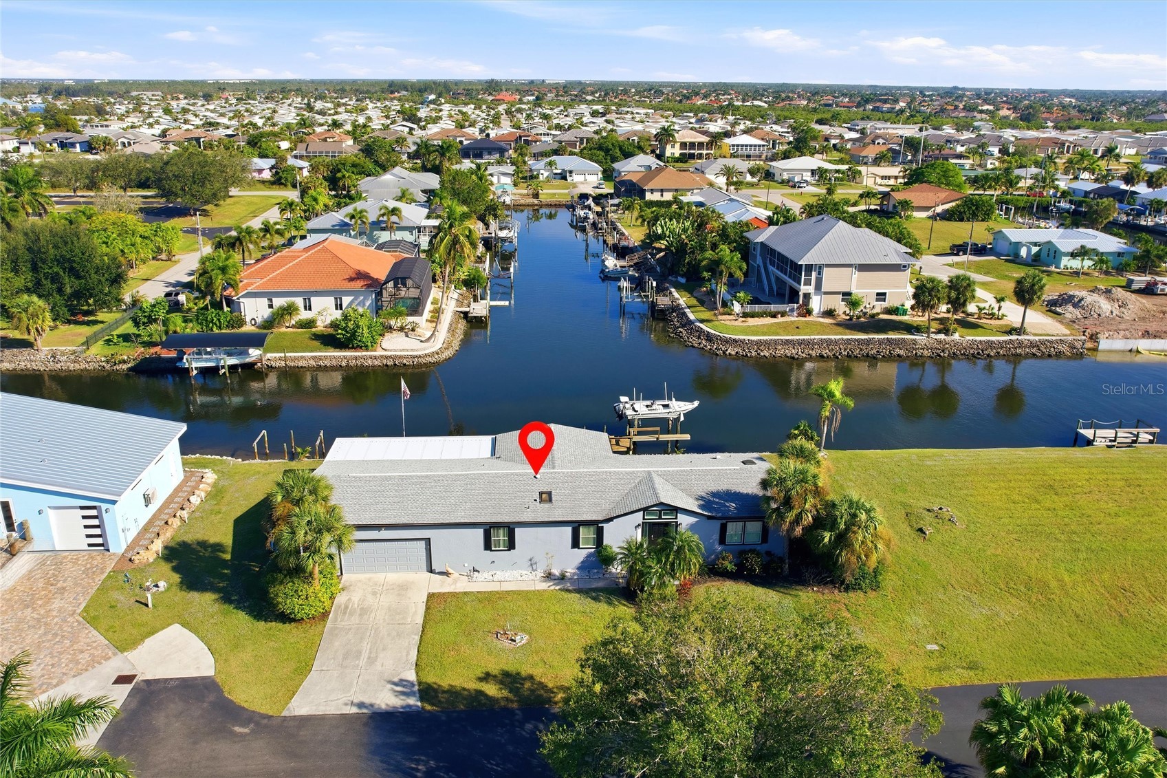 4190 PELICAN POINTE DRIVE