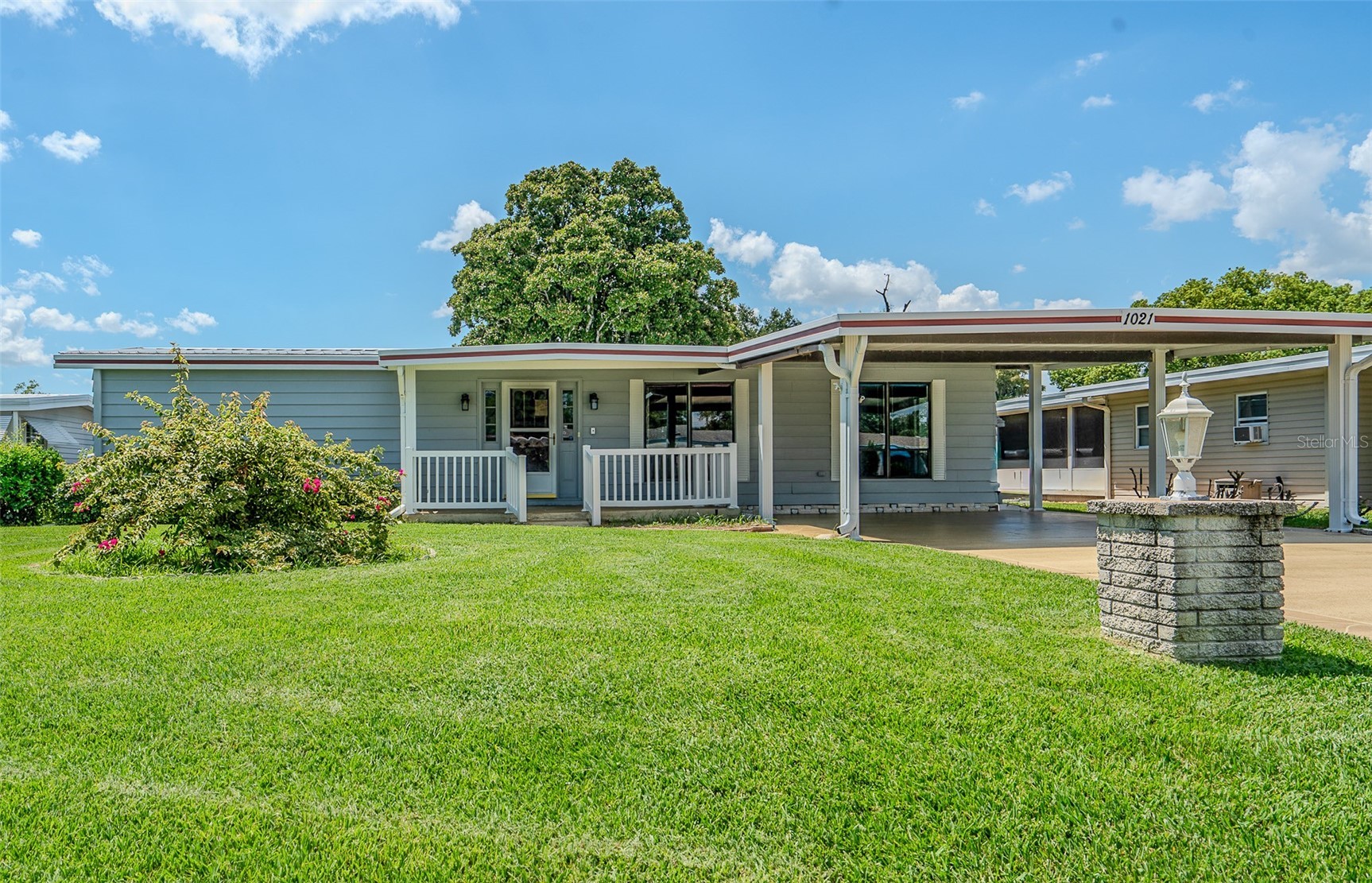 1021 HILLTOP ROAD