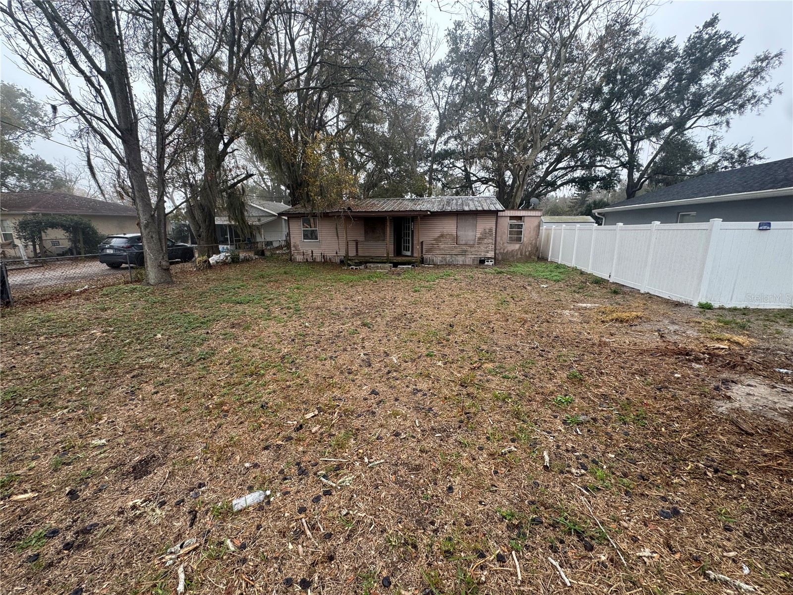 2931 ELLIS AVENUE