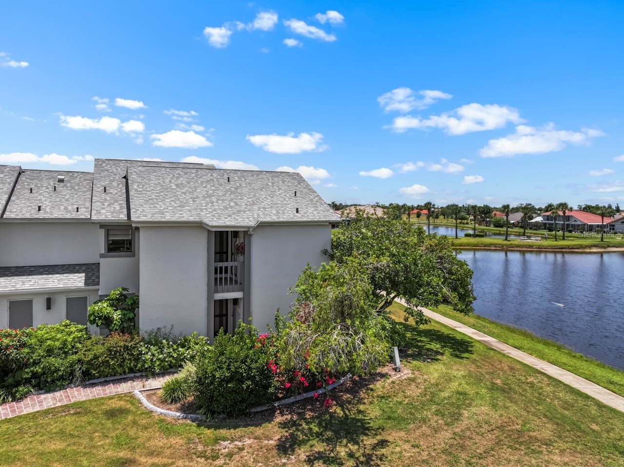 609 LIVELY DRIVE B