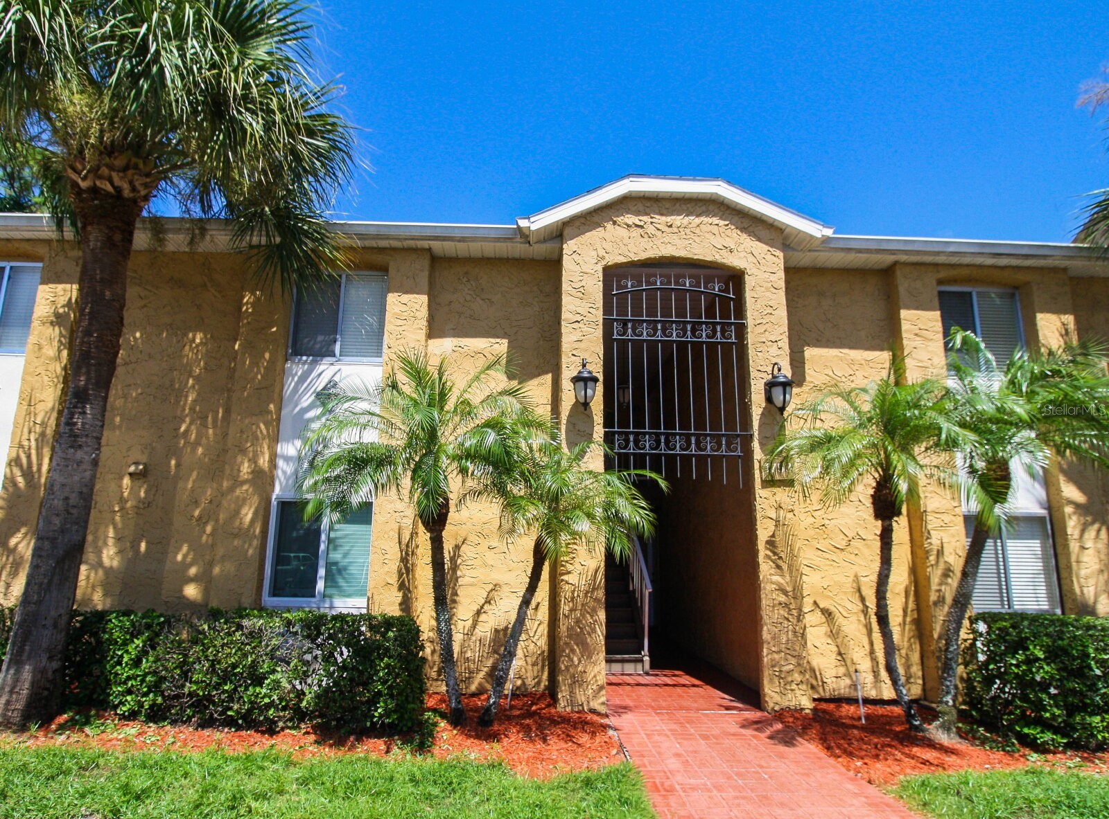 1753 PARAKEET WAY 605