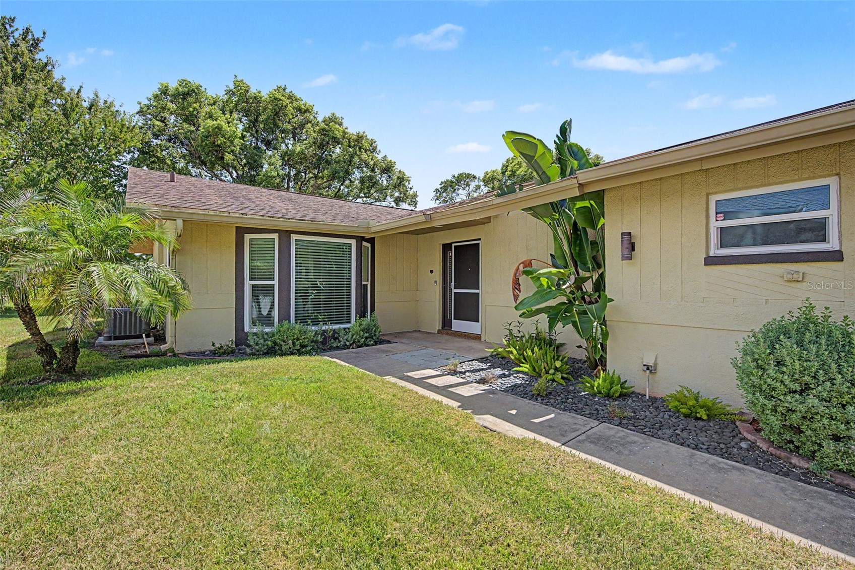 7800 FAIRLAWN DRIVE