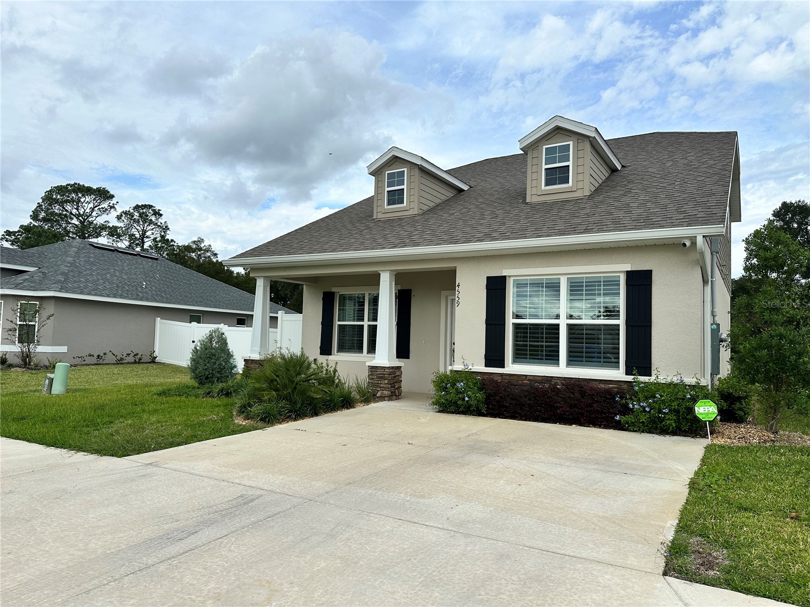 4559 SE 25TH LOOP