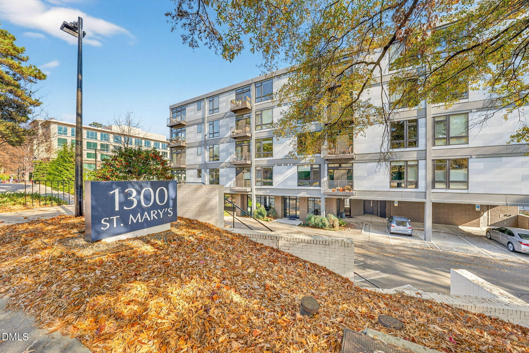 1300 Saint Marys Street 203, Raleigh, NC 27605