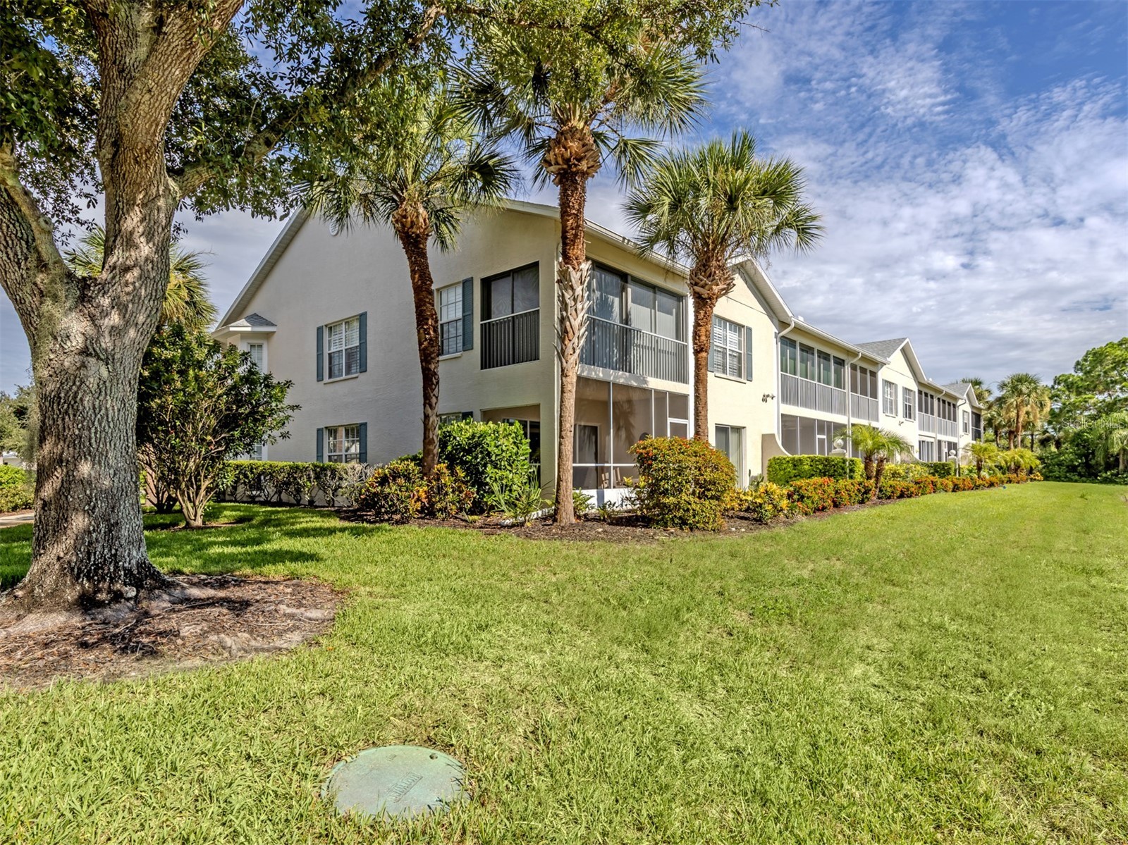 872 SARANAC LAKE DRIVE 106