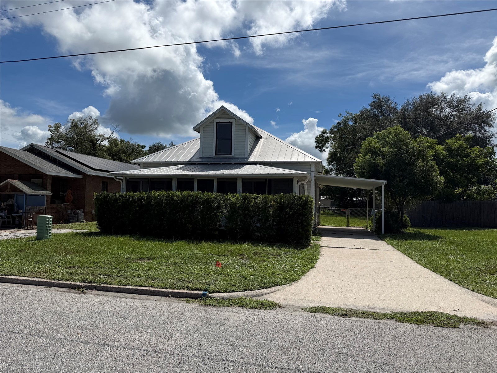146 N HERNANDO AVENUE