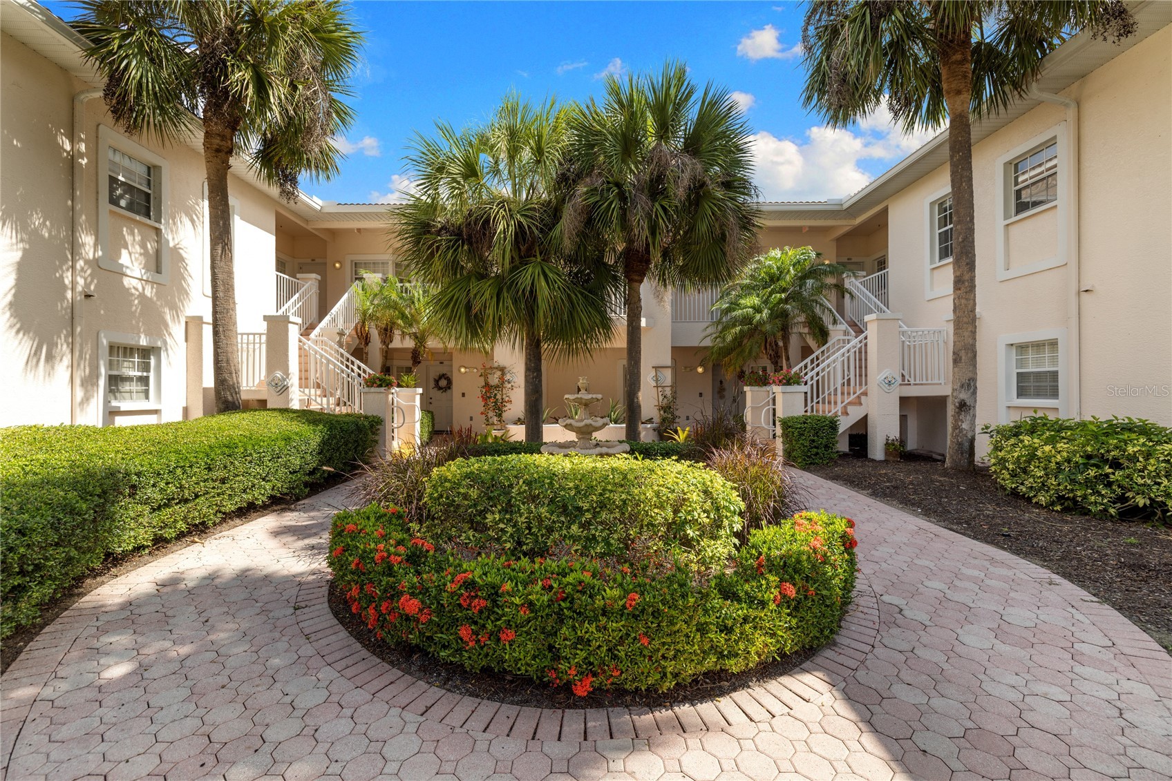 4244 CENTRAL SARASOTA PARKWAY 716