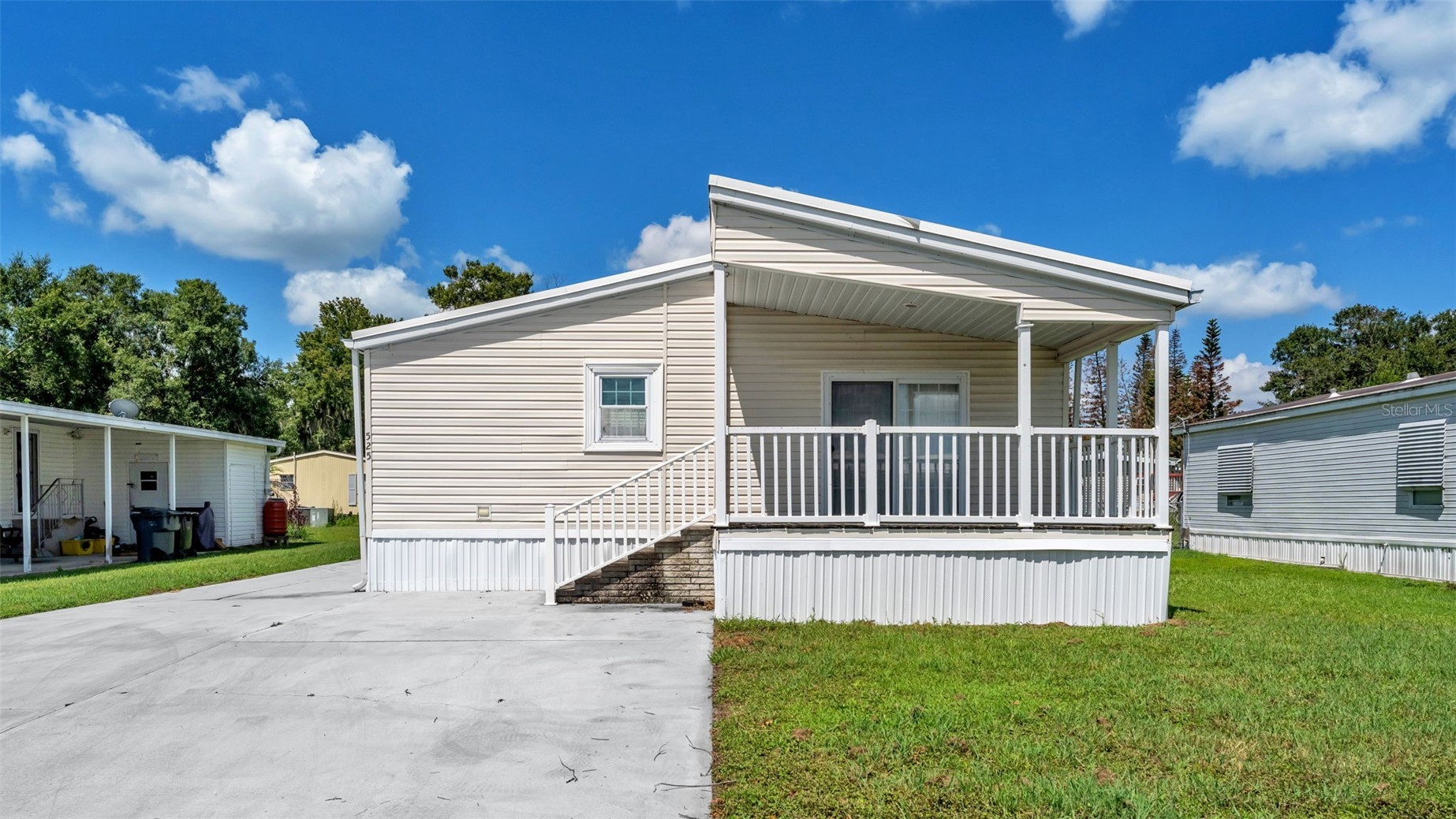 525 PERCH PLACE