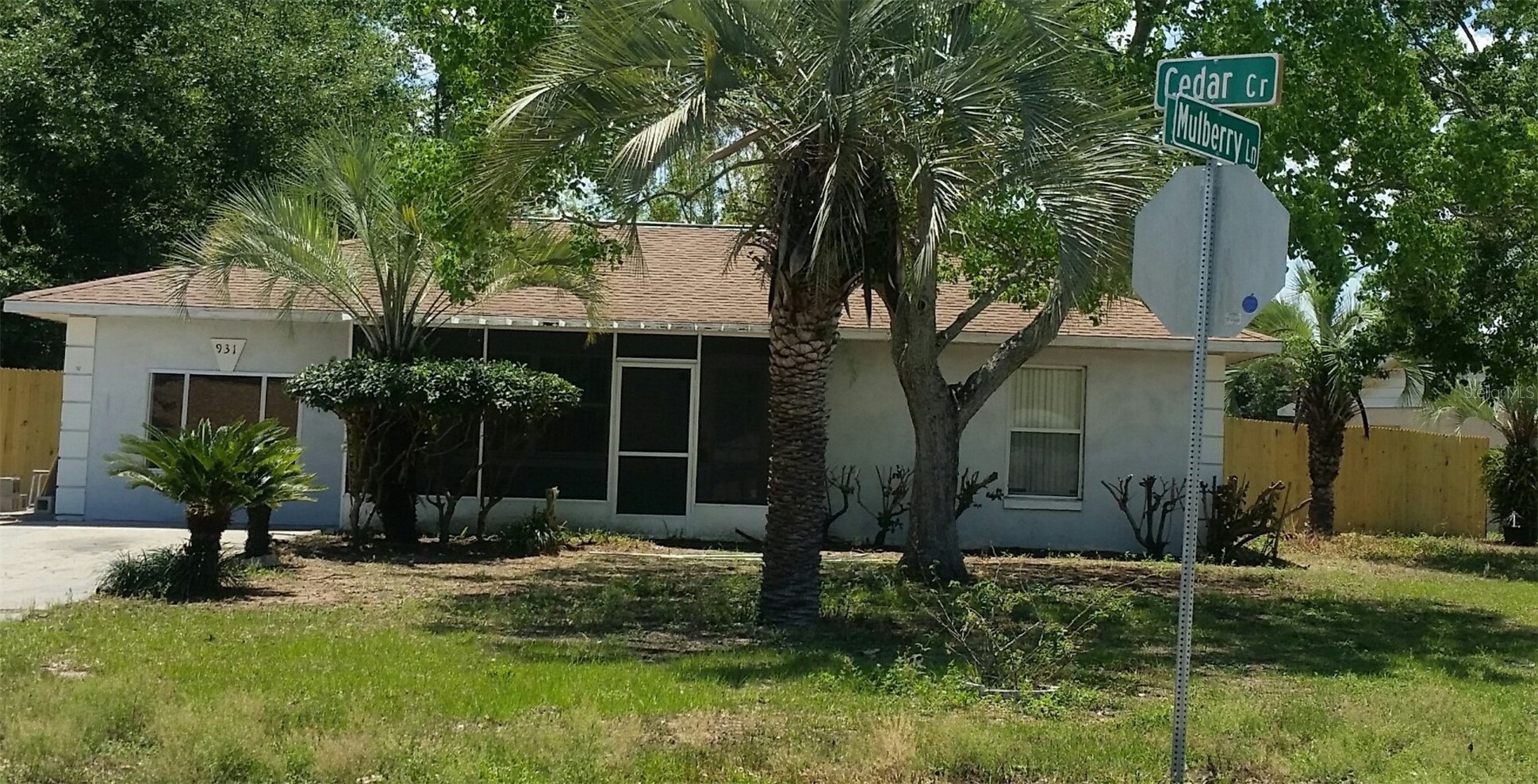 931 CEDAR CIRCLE