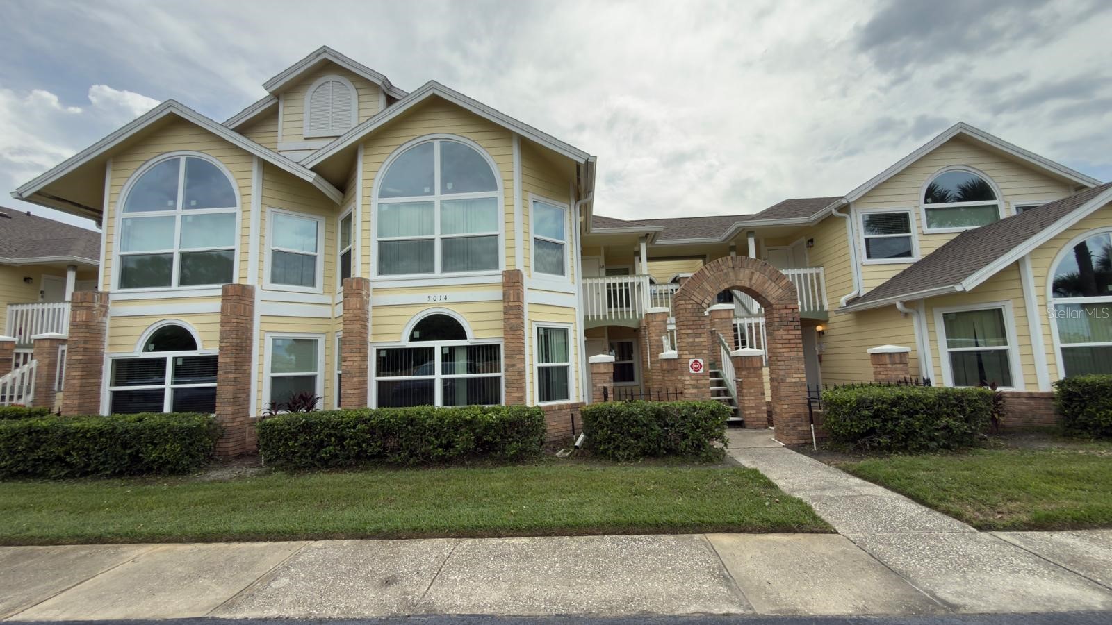 5014 LAGUNA BAY CIRCLE 111