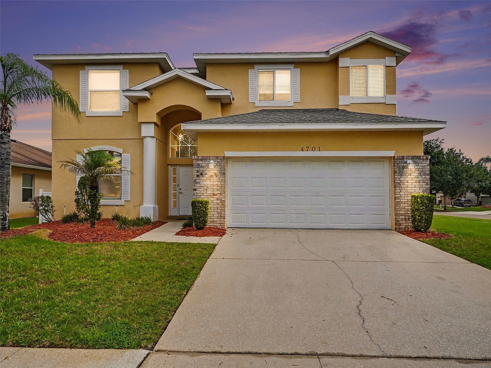 4701 RUBY RED LANE
