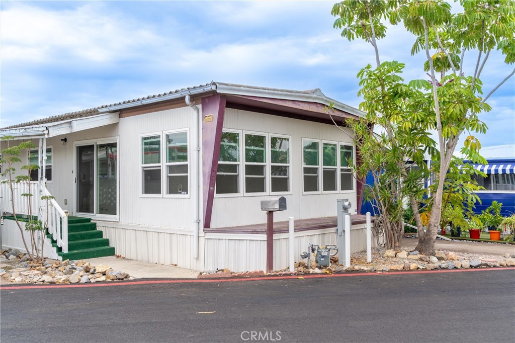 3030 Oceanside Boulevard 12
