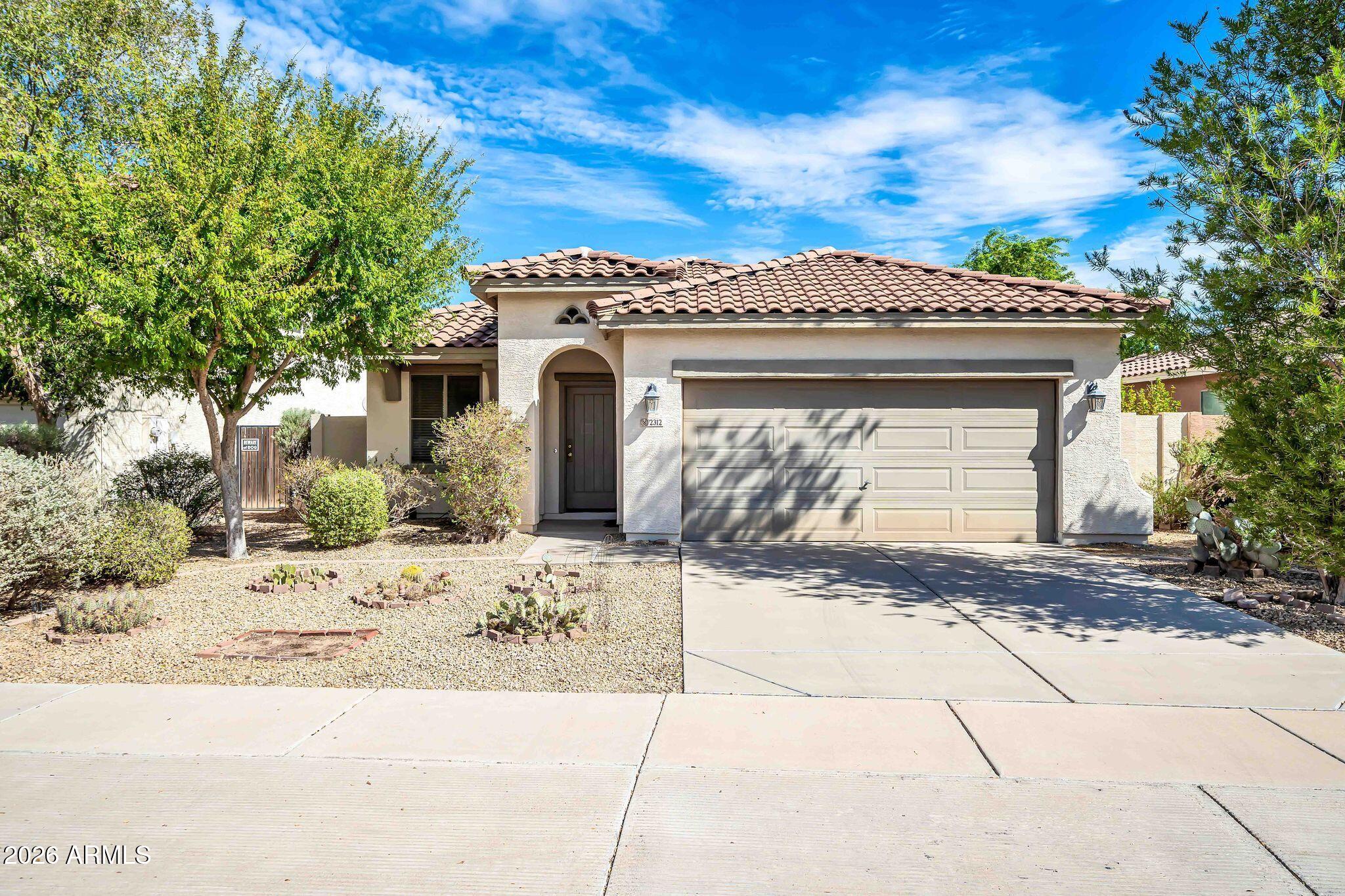2312 W ALTA VISTA Road, Phoenix, AZ 85041