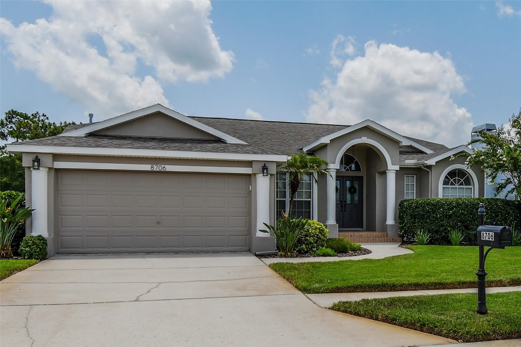 8706 LINEBROOK DRIVE