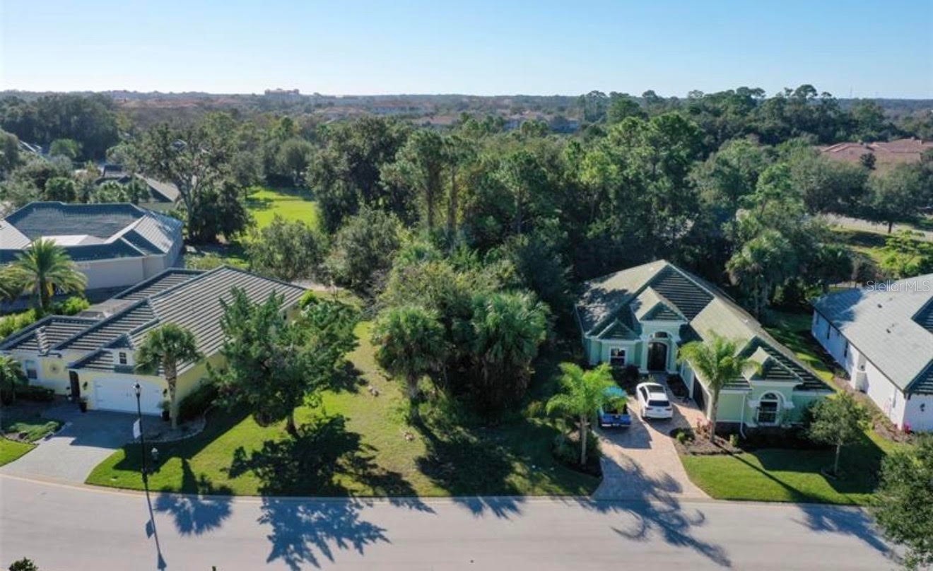 29 LONGVIEW WAY N