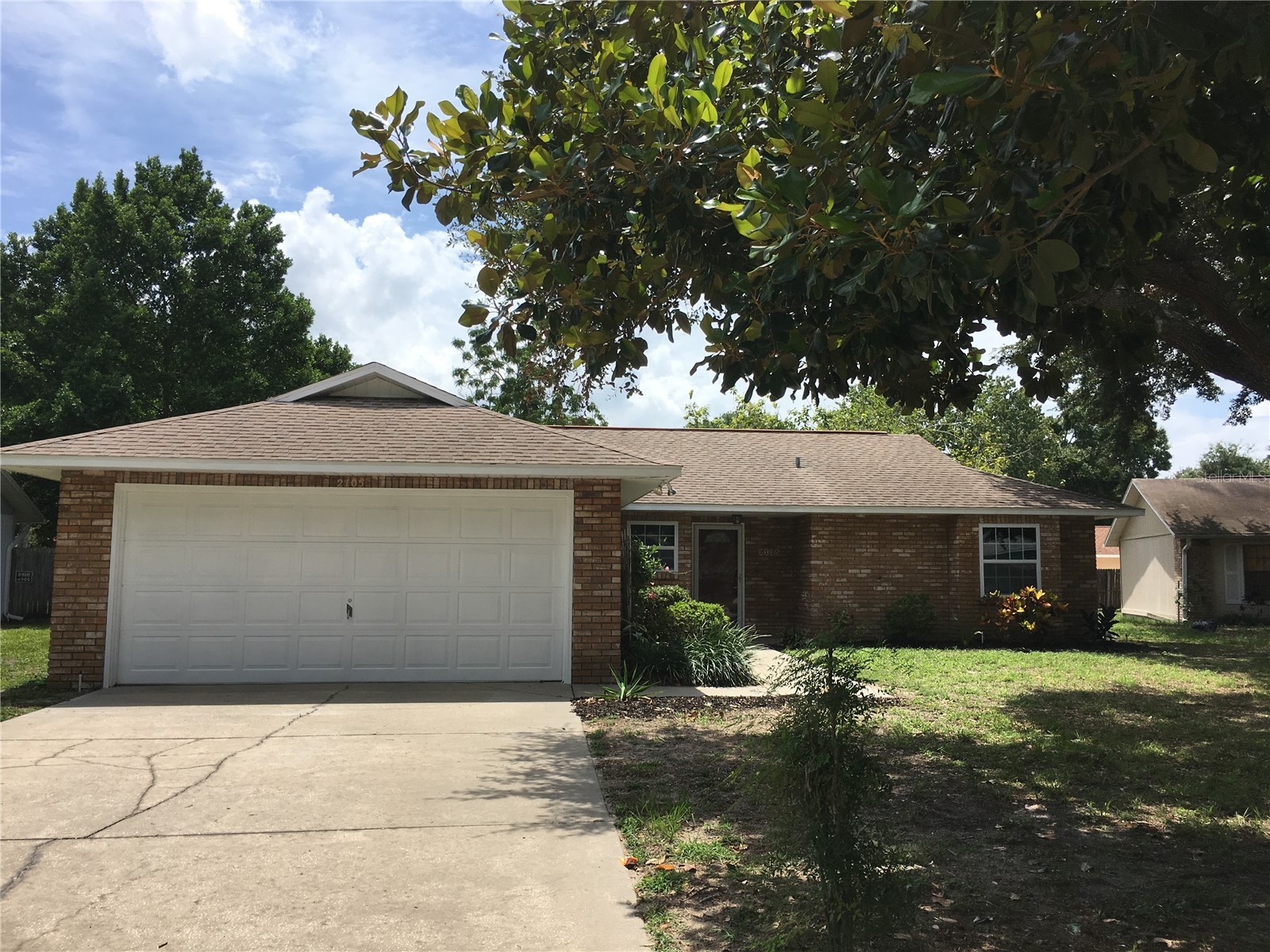 2105 DAVID COURT