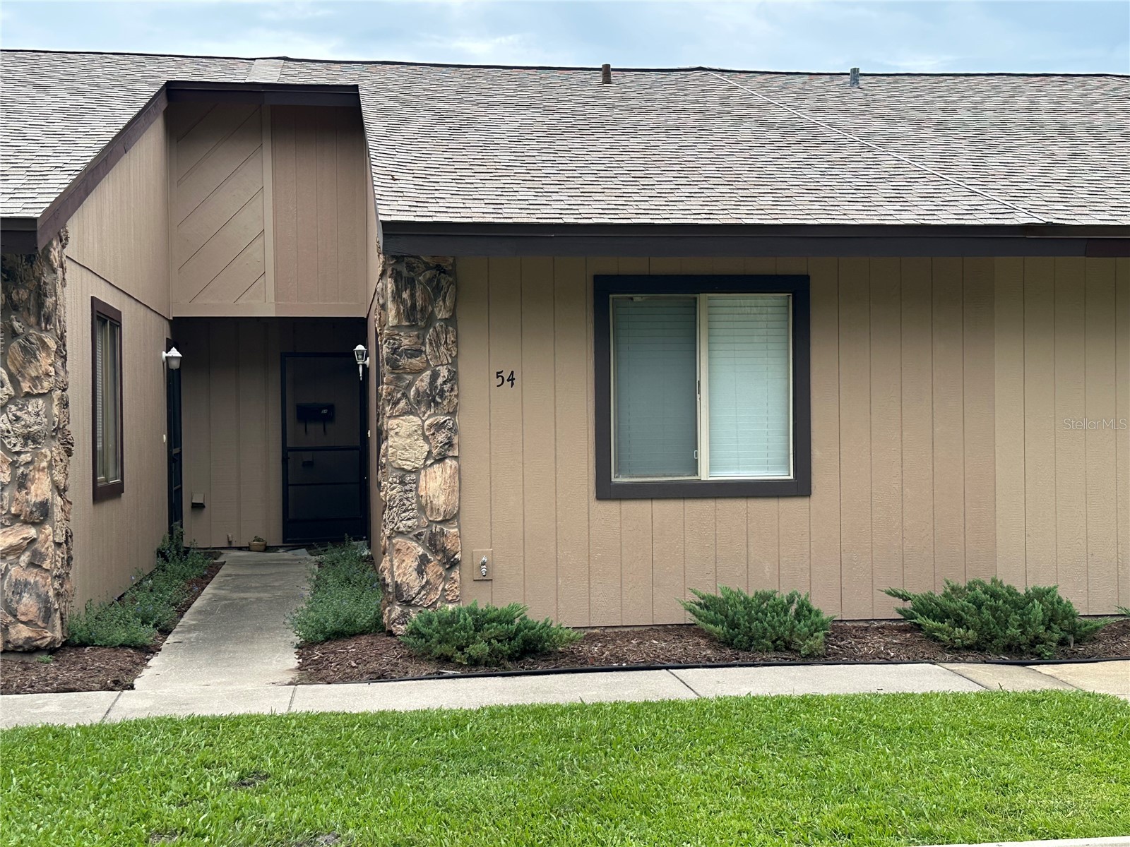 54 FOREST ROAD 54