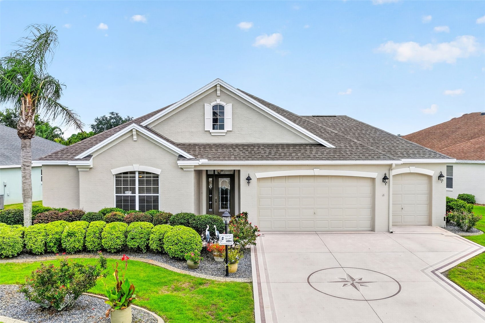 2693 IRIS WAY