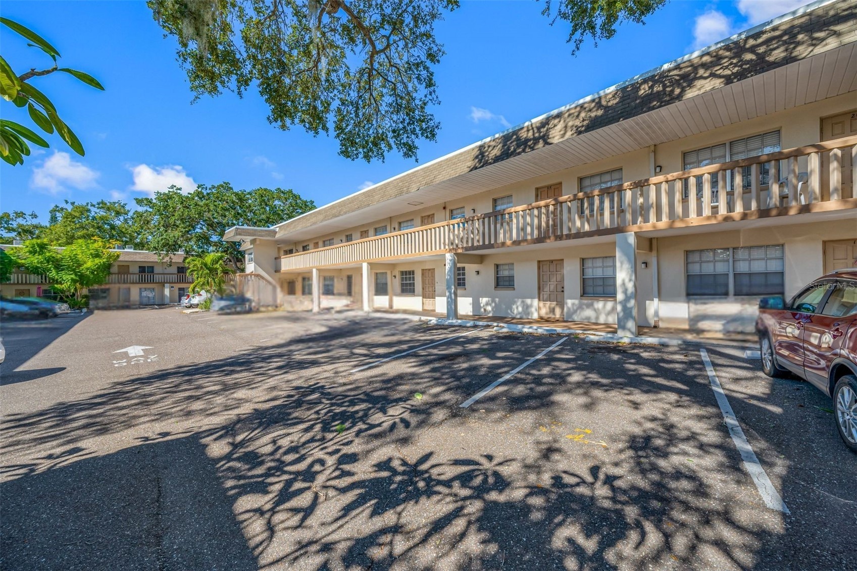 1500 W BAY DRIVE 206