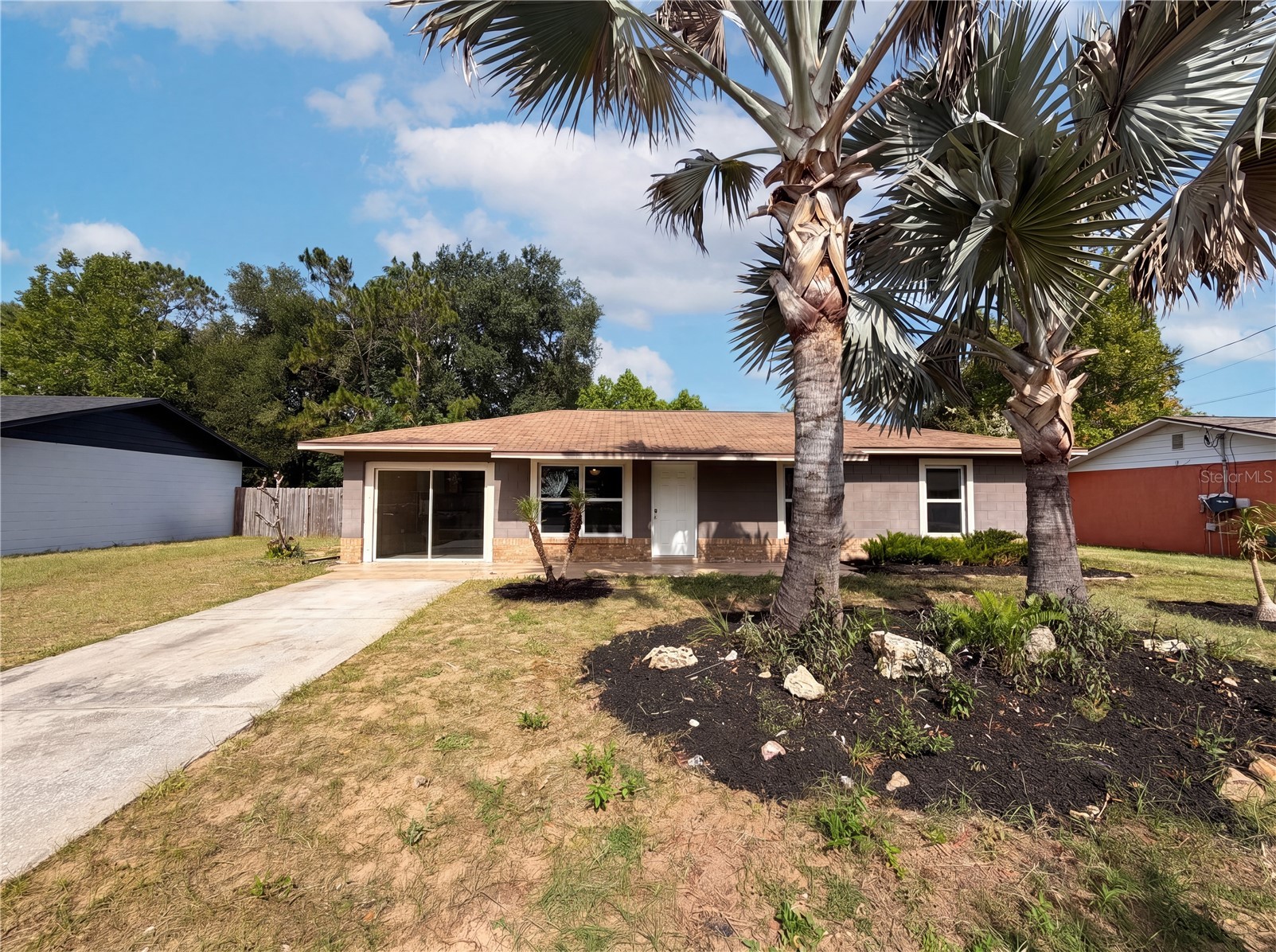 505 OAK DRIVE