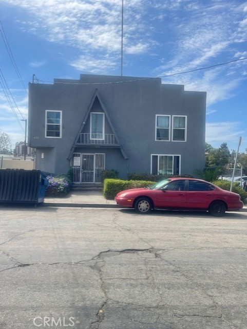 422 Warren