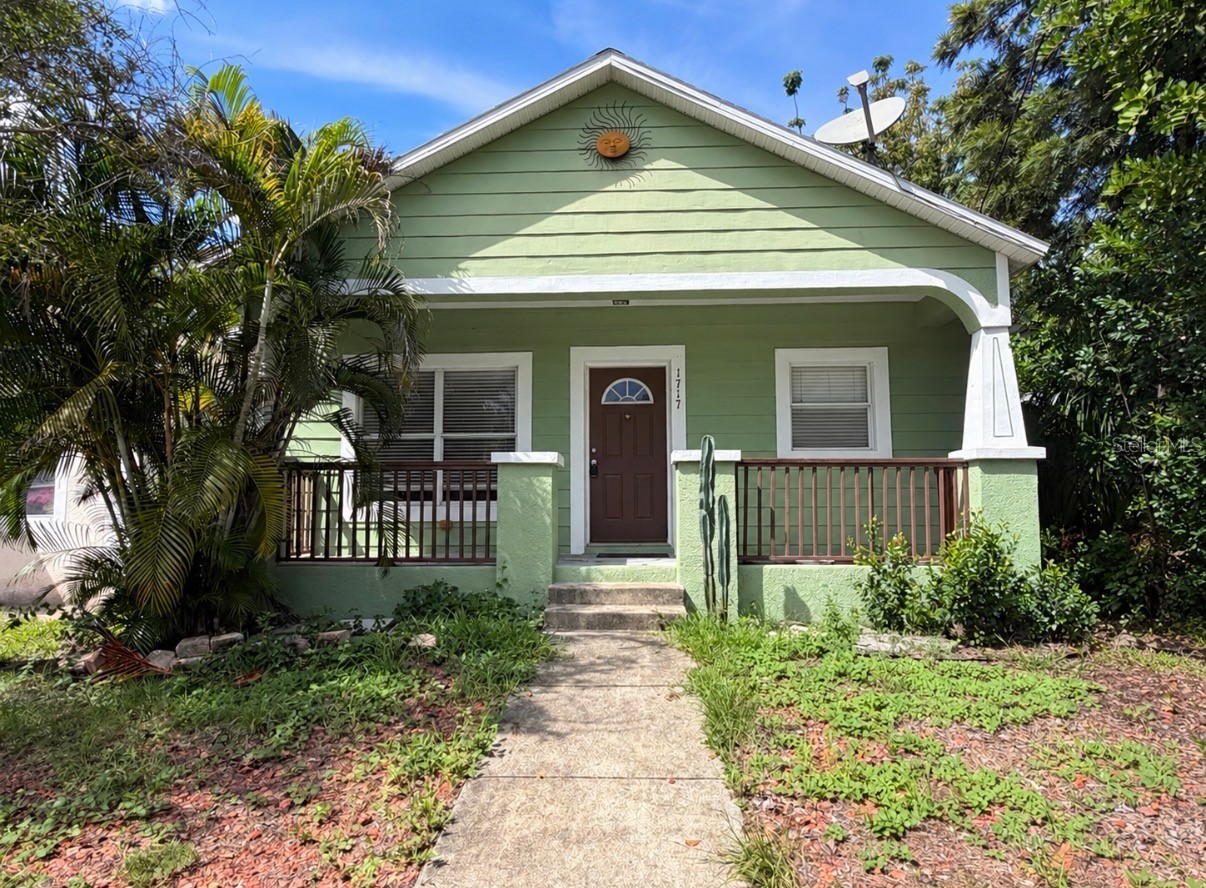1717 W NASSAU STREET A