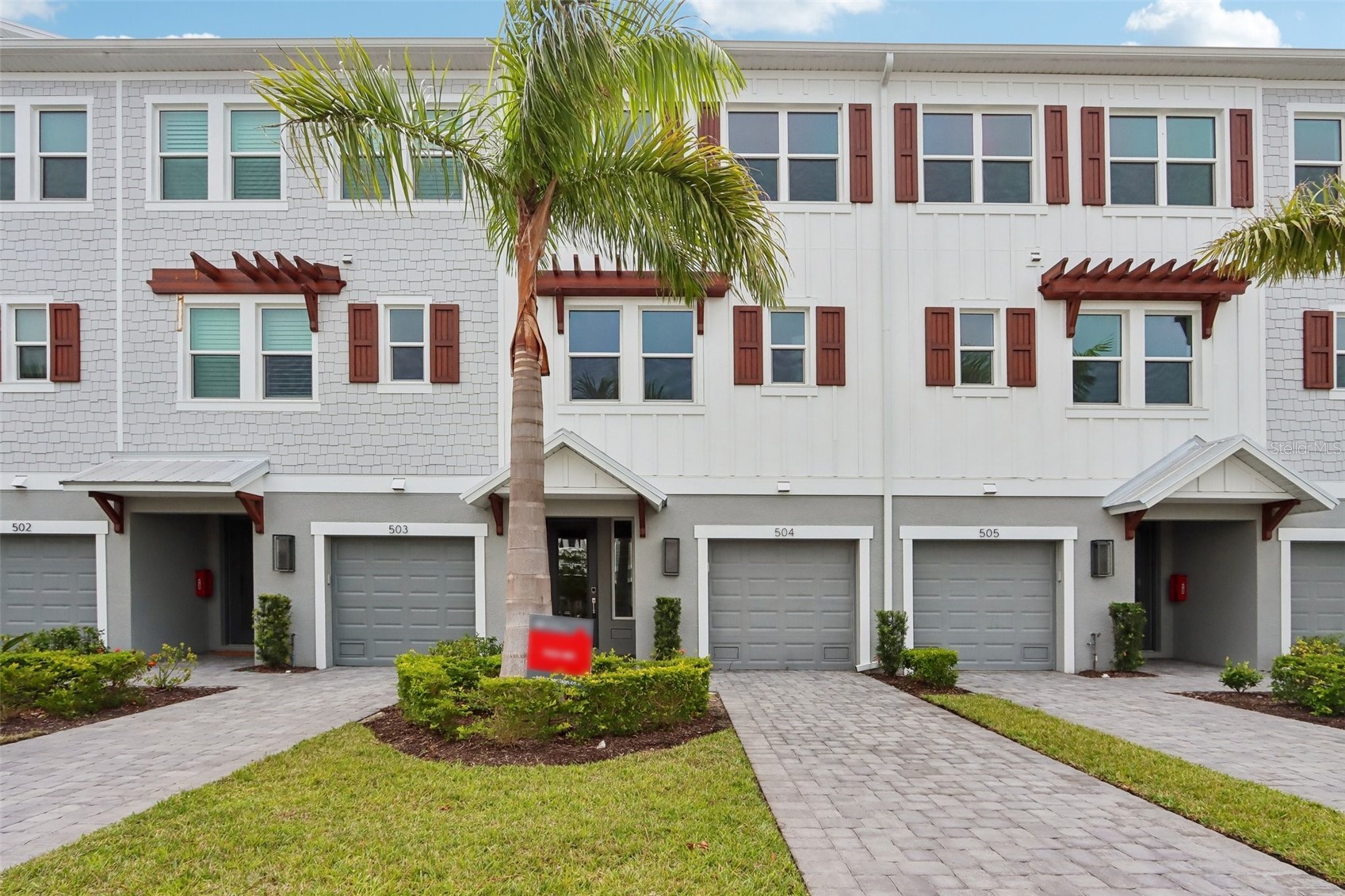 1617 SEA HAVEN DRIVE 504