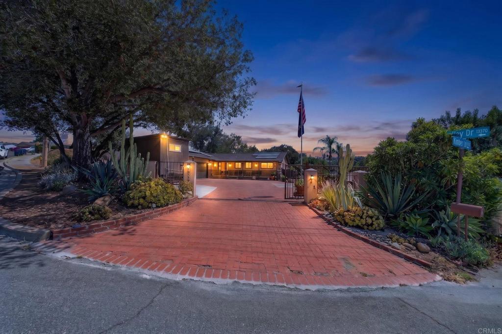 13385 Marjay Drive