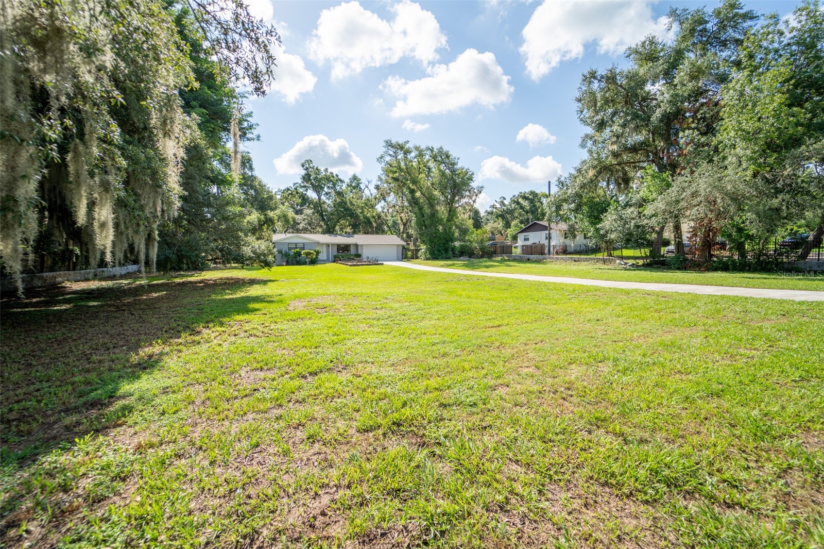 8214 VALRIE LANE