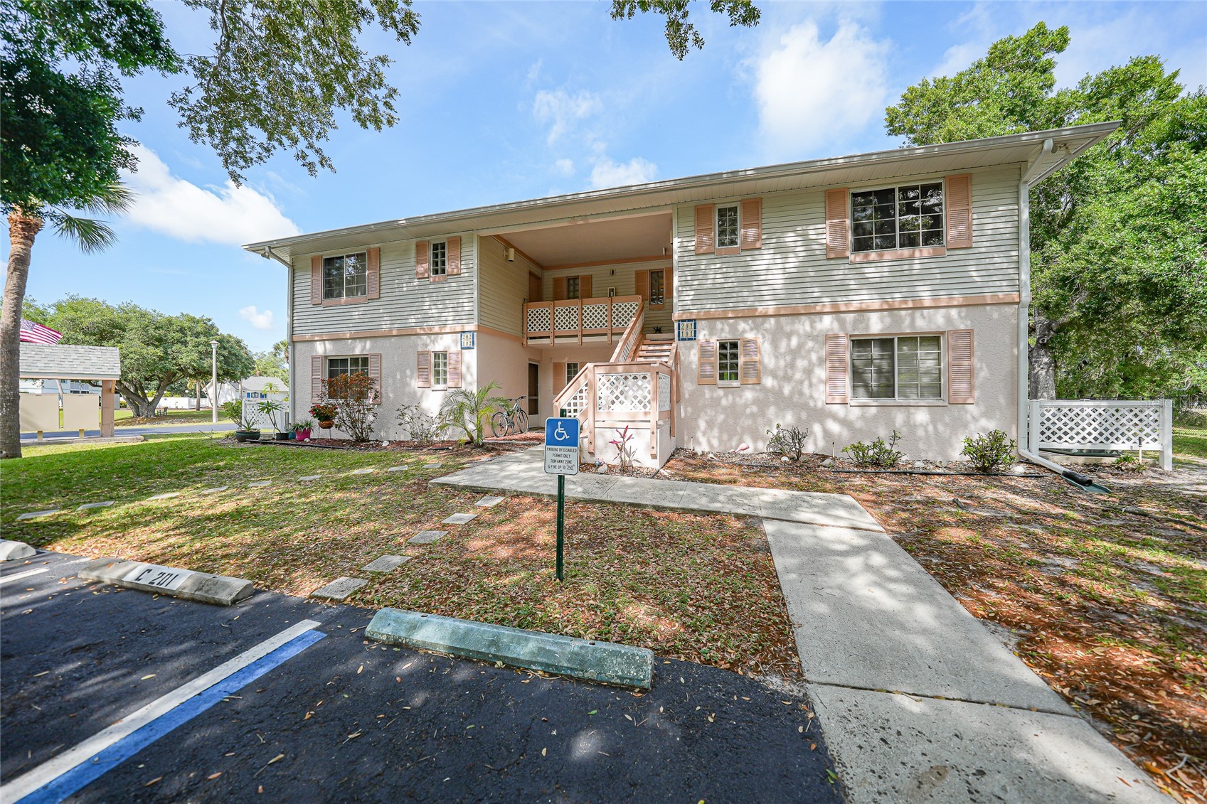 1051 FORREST NELSON BOULEVARD 201